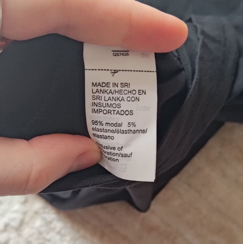 Calvin Klein Black Short Sleeve Tee - Picture 5 of 5